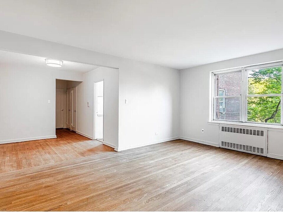 200 Congress St in Brooklyn, NY - Building Photo