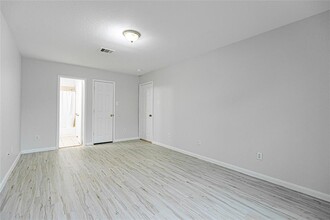 4121 Mallow St in Houston, TX - Building Photo - Building Photo
