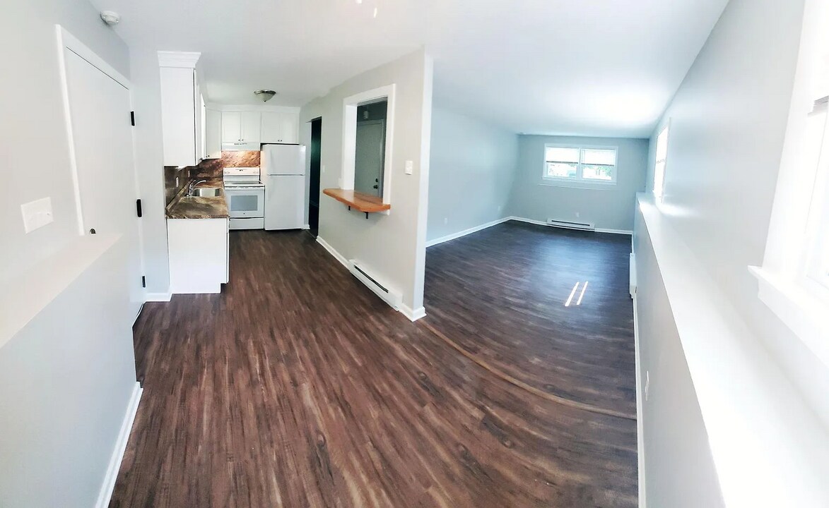 162 Sheffield Lane, Unit 162 in Bristol, CT - Foto de edificio