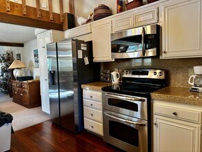 418 Snowcreek Rd in Mammoth Lakes, CA - Building Photo - Building Photo