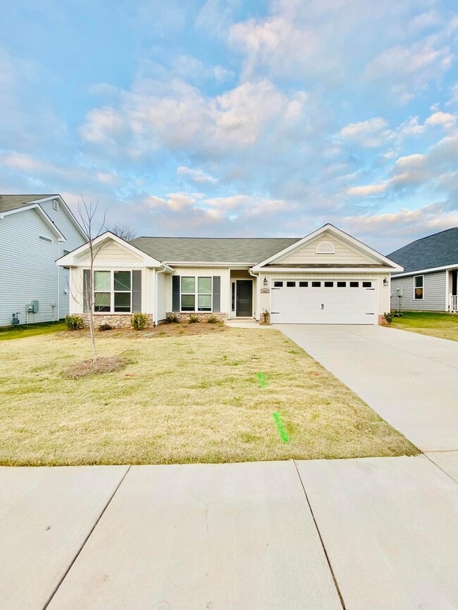 property at 2067 Boyer Pl