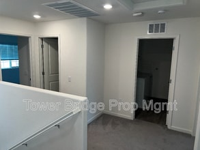 12722 Montbrook Way in Rancho Cordova, CA - Building Photo - Building Photo