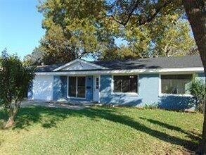 729 Goldwood Dr in Dallas, TX - Building Photo - Building Photo