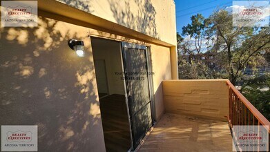 1357 E Fort Lowell Rd in Tucson, AZ - Building Photo - Building Photo