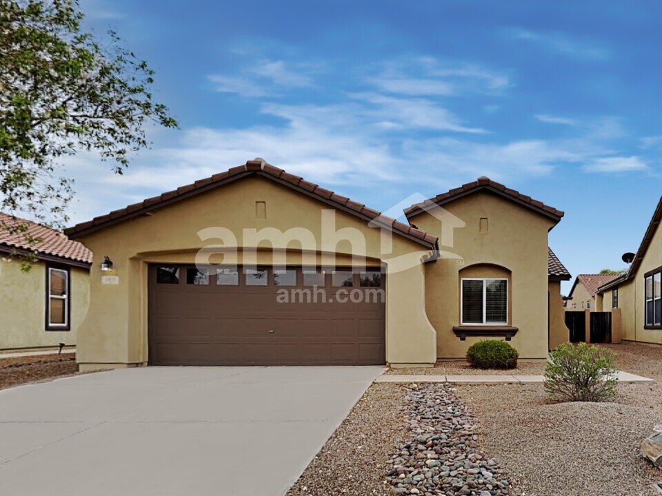 309 W Vuelta Friso in Sahuarita, AZ - Building Photo