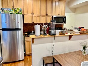 73 Thatcher St in Brookline, MA - Building Photo - Building Photo