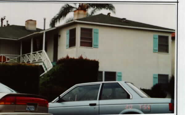 741-747 G Ave in Coronado, CA - Building Photo - Building Photo