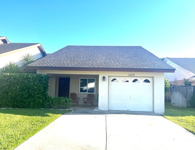 property at 11878 Suellen Cir