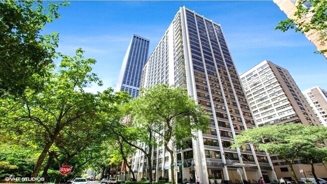 property at 222 E Pearson St
