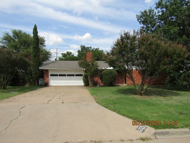 property at 13 SW 51st St