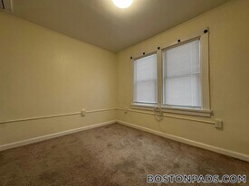 15 Dairy Ln, Unit 3 in Lancaster, MA - Building Photo