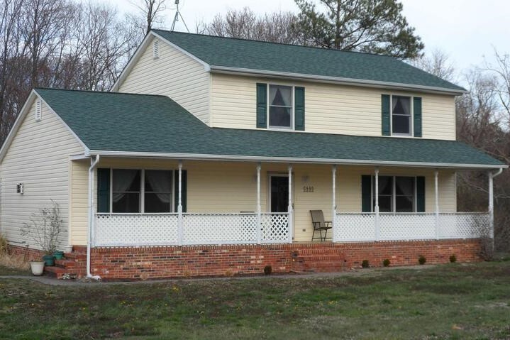 4339 Danube Dr in King George, VA - Building Photo