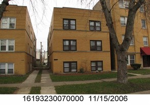 1915 Grove Ave Apartments