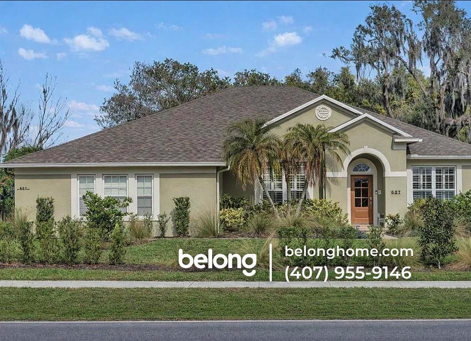 607 E Oakland Ave in Oakland, FL - Foto de edificio