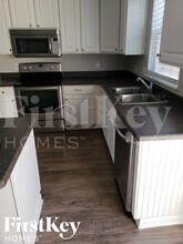 1527 W Quail Run Dr in Newark, OH - Building Photo - Building Photo