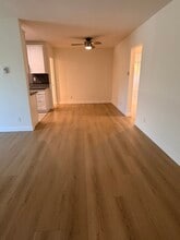 1724 Arizona Ave in Santa Monica, CA - Foto de edificio - Building Photo