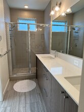 1541 14th Ave S in Seattle, WA - Foto de edificio - Building Photo