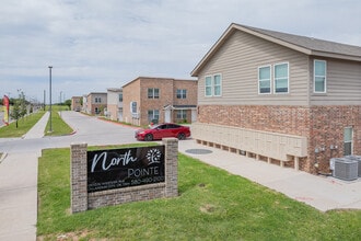 North Point Townhomes in Oklahoma City, OK - Building Photo - Building Photo