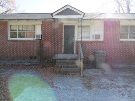 119 Dixie Dr in Sumter, SC - Building Photo