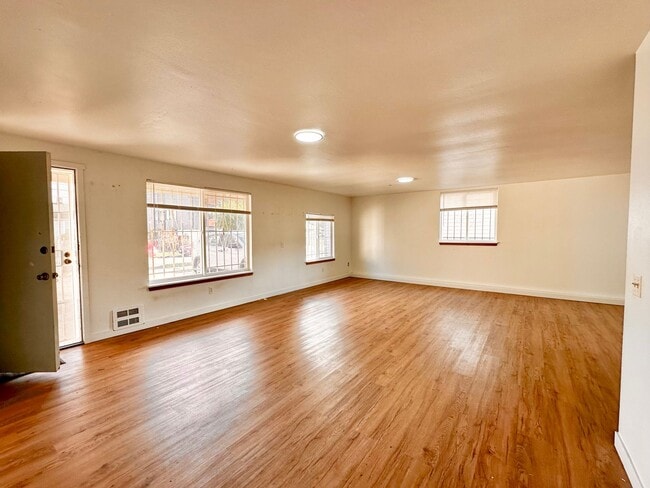 7115 44th Ave S in Seattle, WA - Building Photo - Building Photo