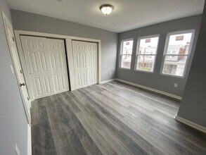 5248 N Marshall St in Philadelphia, PA - Building Photo - Building Photo