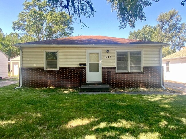 property at 1017 N 46th St