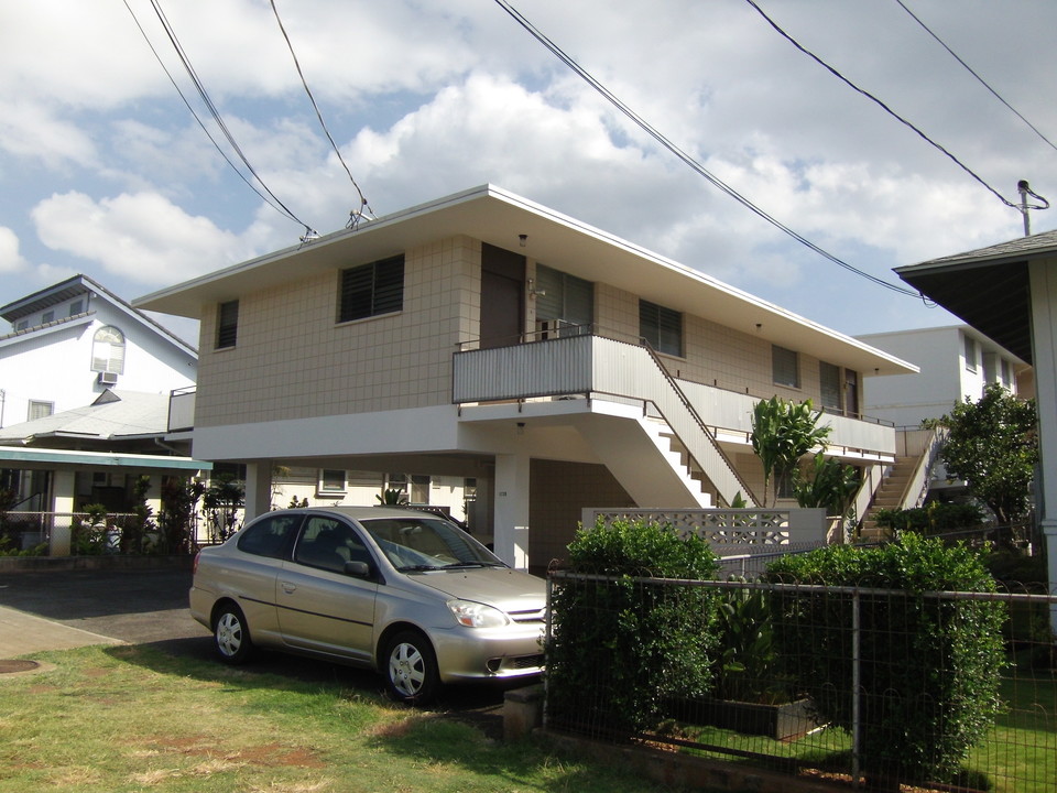 1739 Citron St in Honolulu, HI - Building Photo