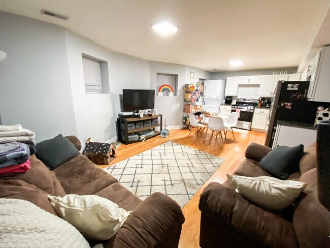 4137 N Greenview Ave in Chicago, IL - Building Photo - Building Photo