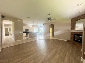 401 Havenwood Way in Valrico, FL - Building Photo - Building Photo