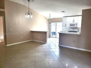 13524 NW 5th Ct in Plantation, FL - Building Photo - Building Photo