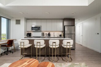 425 Massachusetts Ave in Cambridge, MA - Building Photo - Building Photo