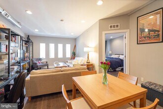 135 N 3rd St in Philadelphia, PA - Building Photo - Building Photo