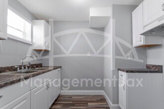 216 E 2nd St in Jacksonville, FL - Building Photo - Building Photo