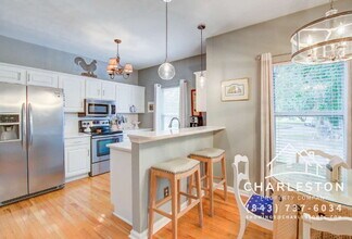 2347 Tall Sail Dr in Charleston, SC - Building Photo - Building Photo