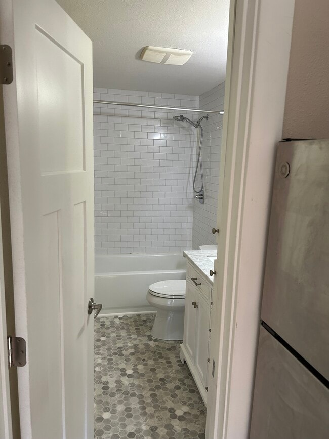 5631 186th Pl SW, Unit 9 in Lynnwood, WA - Building Photo - Building Photo