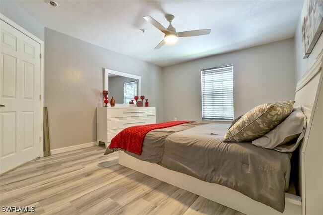 property at 1775 Four Mile Cove Pkwy