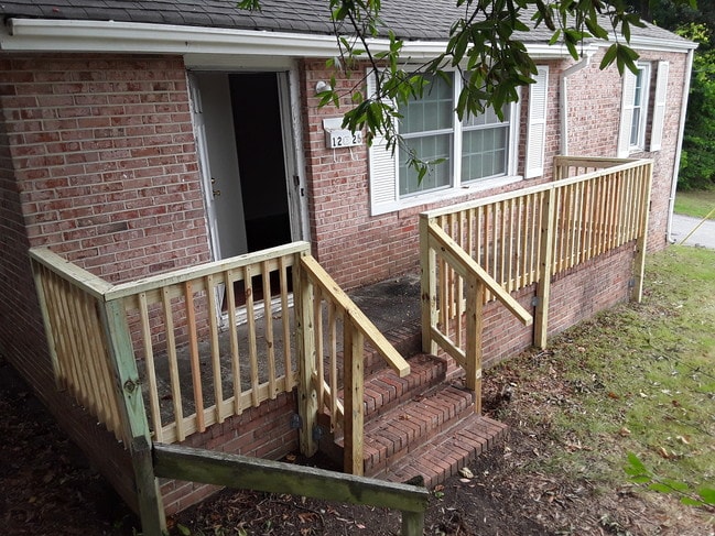 property at 1225 High Pearl St