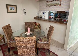 5621 56th Way in West Palm Beach, FL - Building Photo - Building Photo