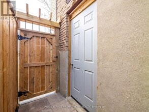 935 Strasburg Rd in Kitchener, ON - Building Photo - Building Photo