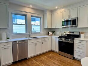 331 Vermont St in Boston, MA - Building Photo - Building Photo