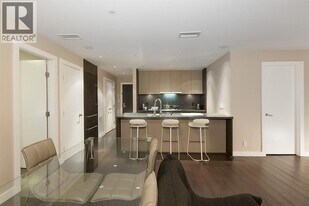 1372 Seymour St in Vancouver, BC - Building Photo