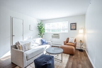 3623 Clarion Avenue in Cincinnati, OH - Foto de edificio - Interior Photo