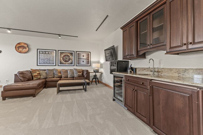 2612 Ski Trail Ln, Unit SI ID1564305P