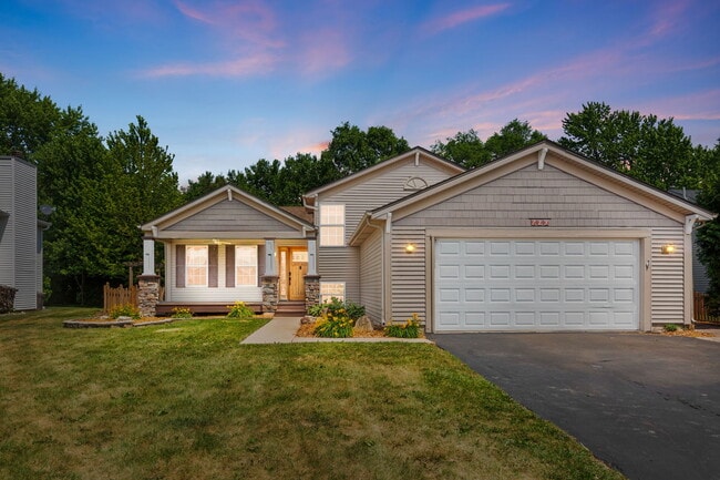 property at 729 Creek Bend Ln