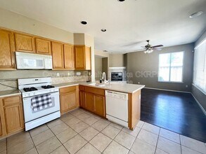 2664 Ontario Dr in Tracy, CA - Building Photo - Building Photo