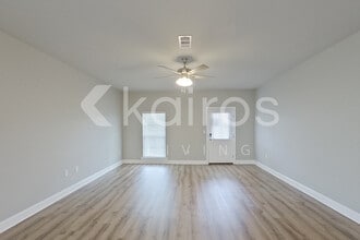 13796 Pinyon Dr in Denham Springs, LA - Foto de edificio - Building Photo