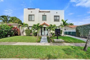 1721 SW 13th St, Unit 2 in Miami, FL - Building Photo