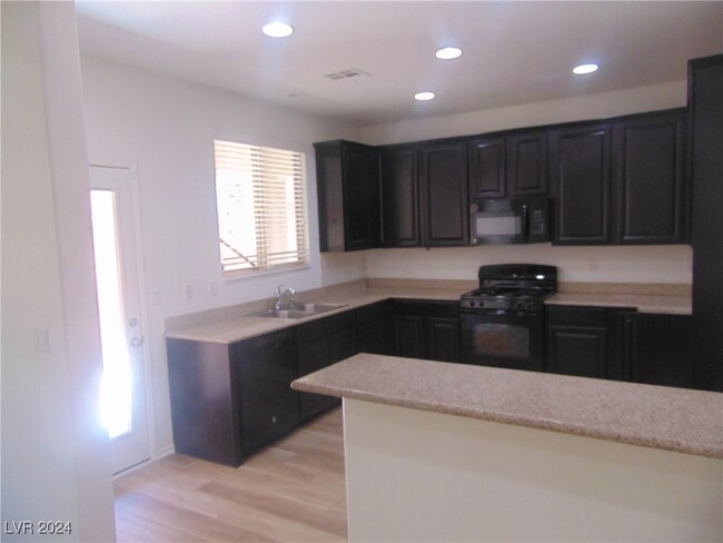 10157 Palazzo Marcelli Ct in Las Vegas, NV - Building Photo - Building Photo