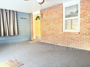 509 Wingate Dr in Sherman, IL - Building Photo - Building Photo