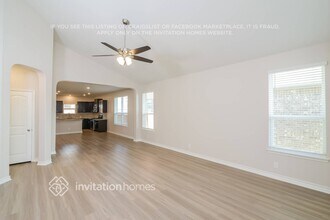 13514 Petty Run in San Antonio, TX - Foto de edificio - Building Photo